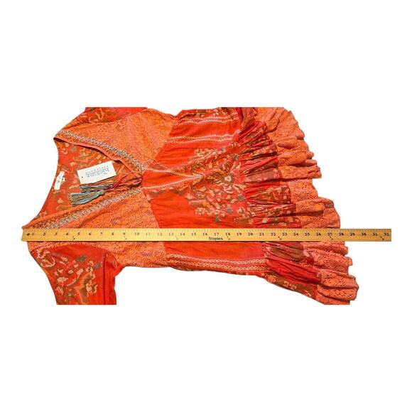 Guadalupe Design Top Womens Size Medium Multicolor Embroidered Lace Tassels NWT - Picture 10 of 10